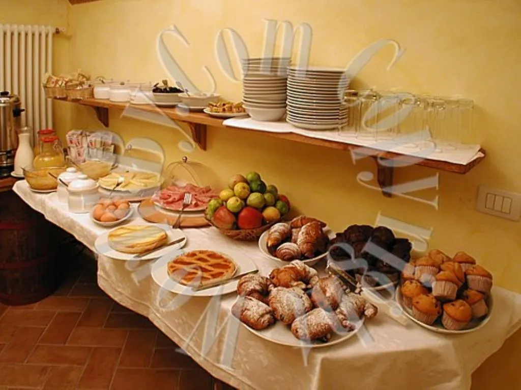Villa Piccola Siena 3*,